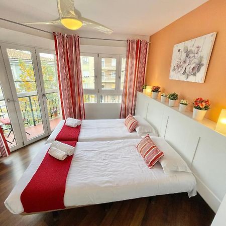 Apartamentos Sevilla Валенсия Экстерьер фото