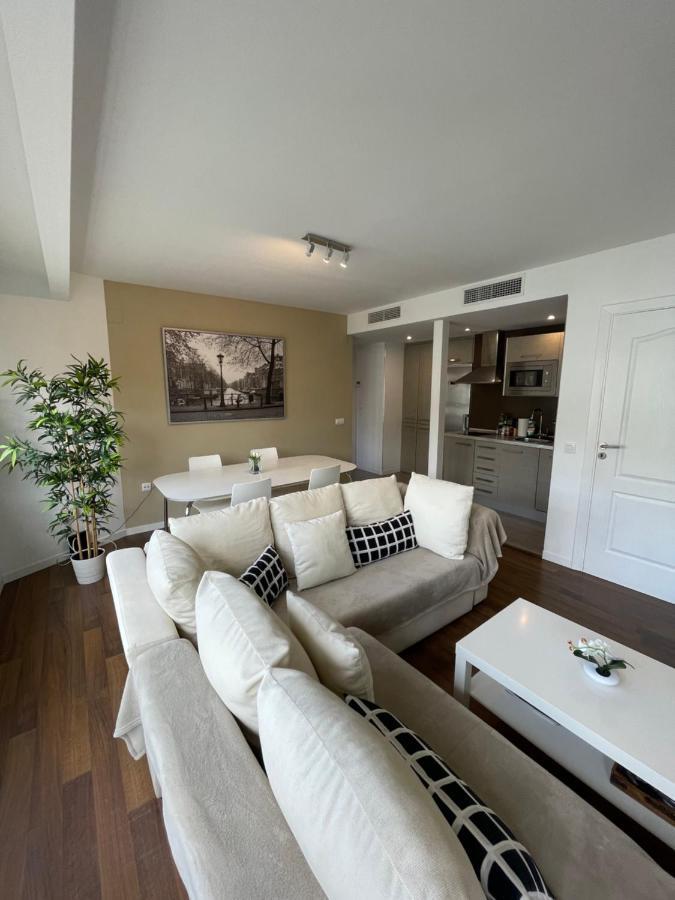 Apartamentos Sevilla Валенсия Экстерьер фото