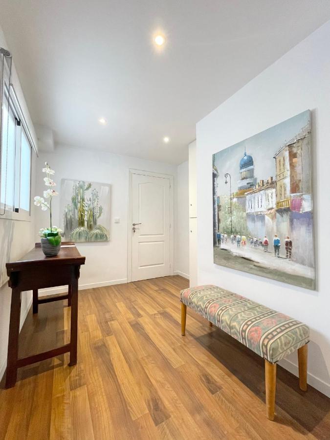 Apartamentos Sevilla Валенсия Экстерьер фото